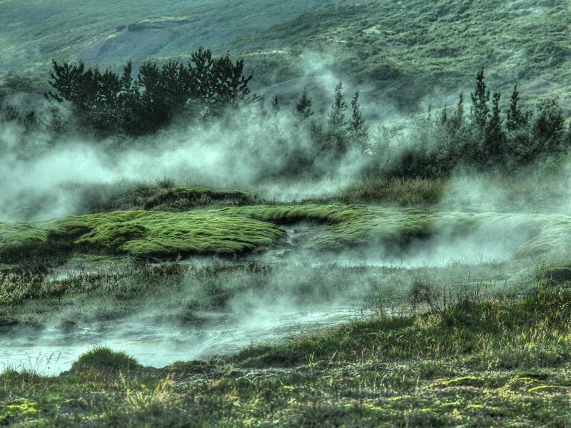 意大利五渔村<br>axbyeqm.cn 悬崖彩色房子